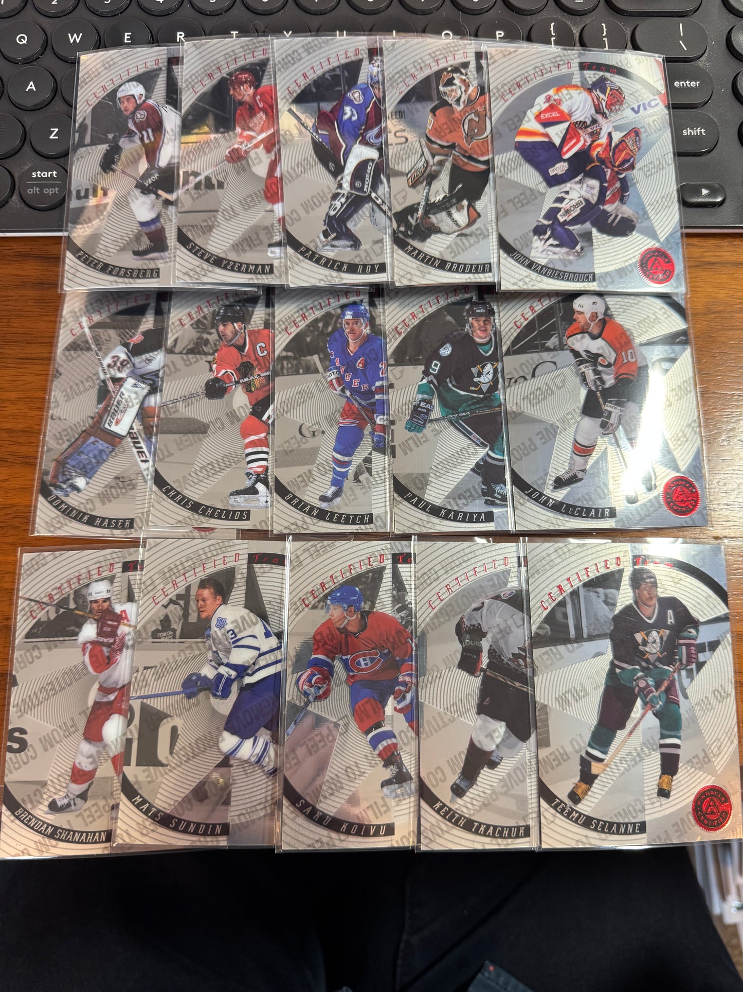 1997 Pinnacle Certified Team Partial Set - Roy, Brodeur, Kariya, Selanne, etc