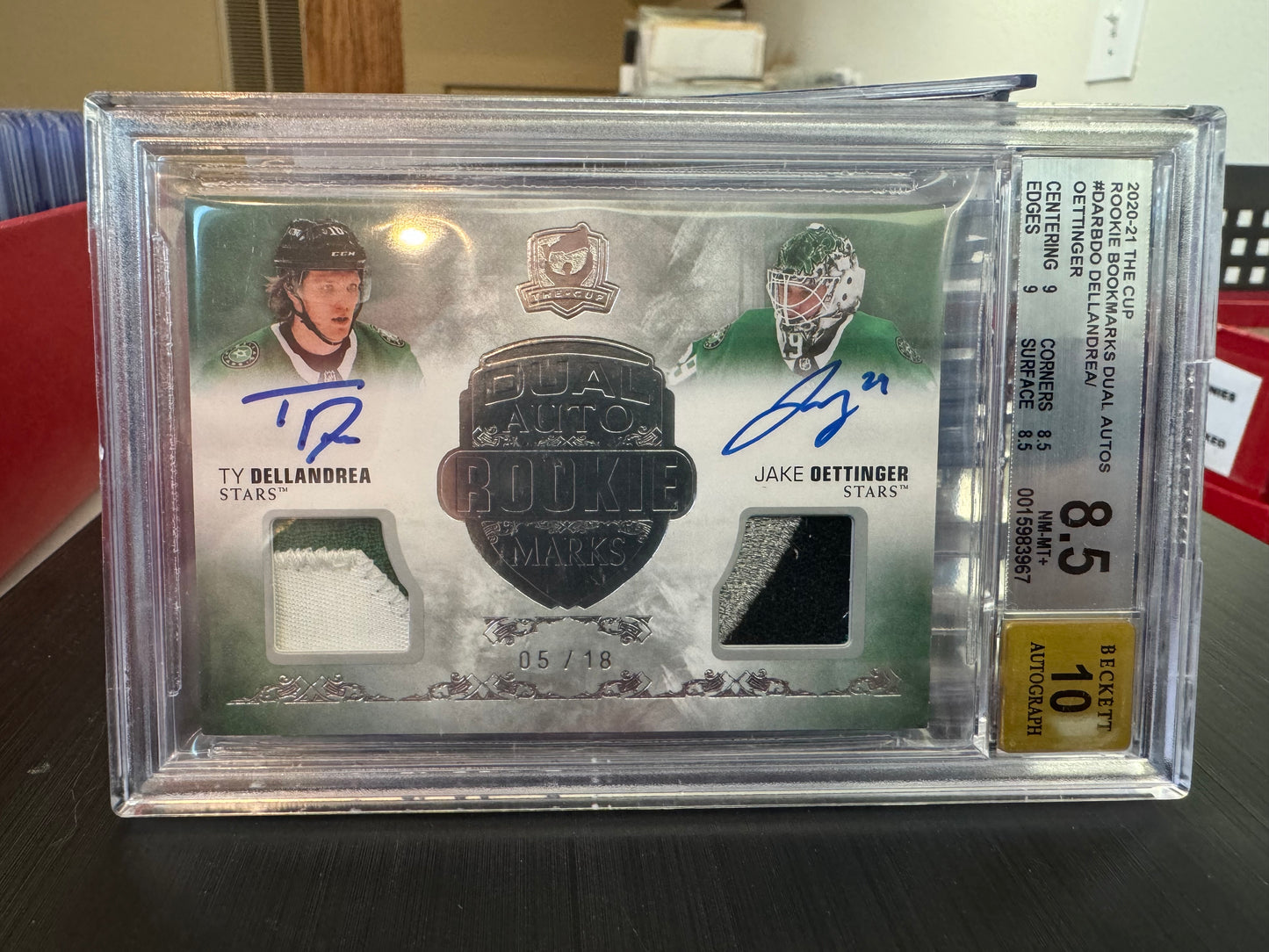 DELLANDREA / OETTINGER - 2020 The Cup Dual Auto Rookie Marks Auto /18 BGS 8.5