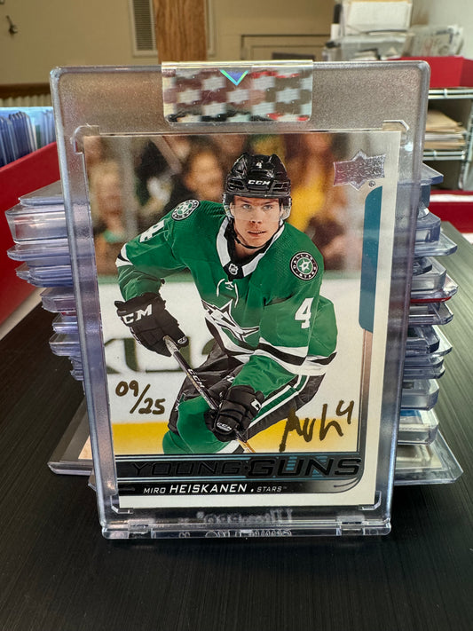 MIRO HEISKANEN - 2019 Upper Deck Young Guns BUYBACKS Auto /25