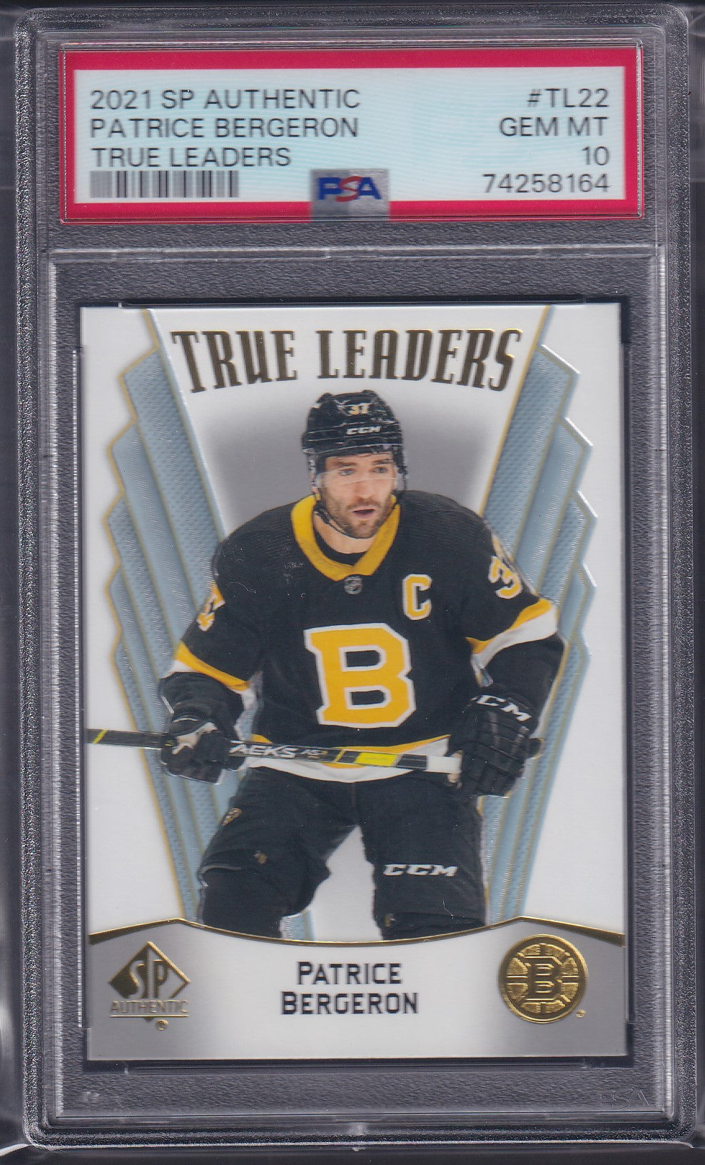 PATRICE BERGERON - 2021 SP Authentic True Leaders #TL22, PSA 10