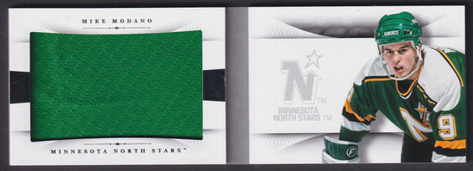 MIKE MODANO - 2013 Panini National Treasures Jumbo Patch Booklet #JB-MO, /99