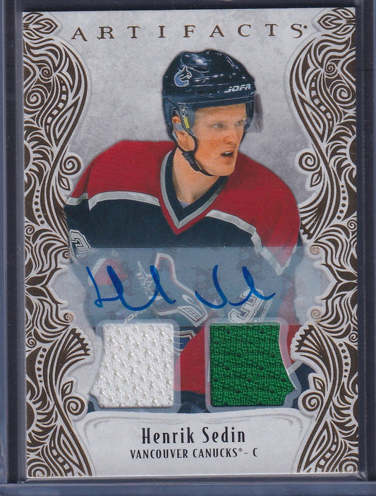 HENRIK SEDIN - 2025 Upper Deck Artifacts Auto Dual Patch #152, /45