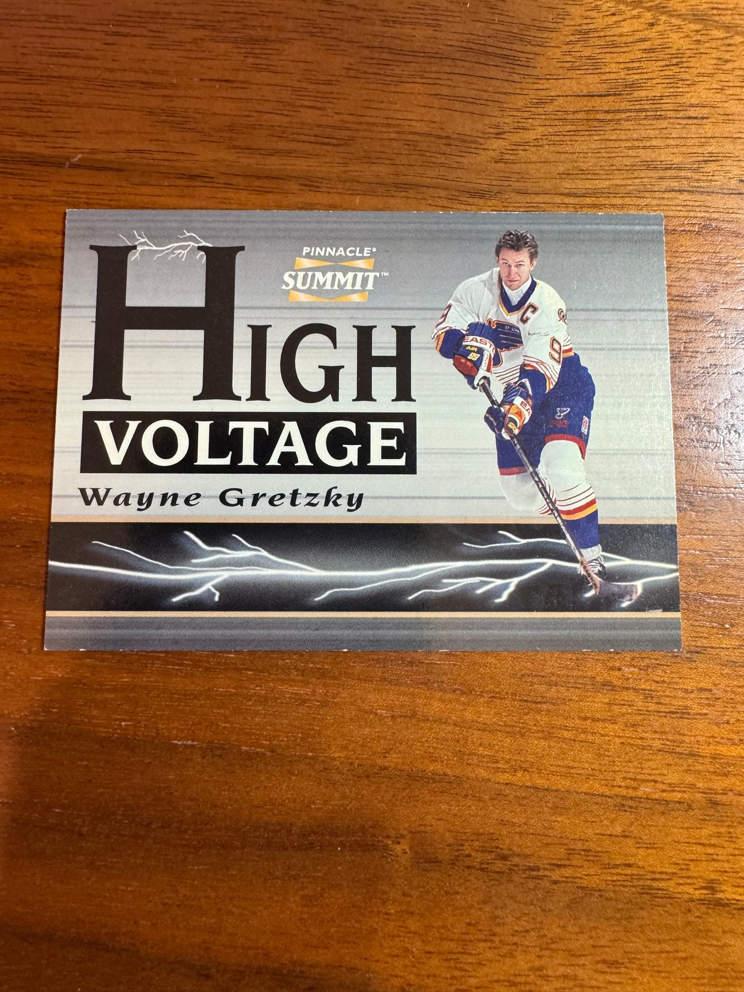 WAYNE GRETZKY - 1996 Pinnacle Summit High Voltage #5, /600