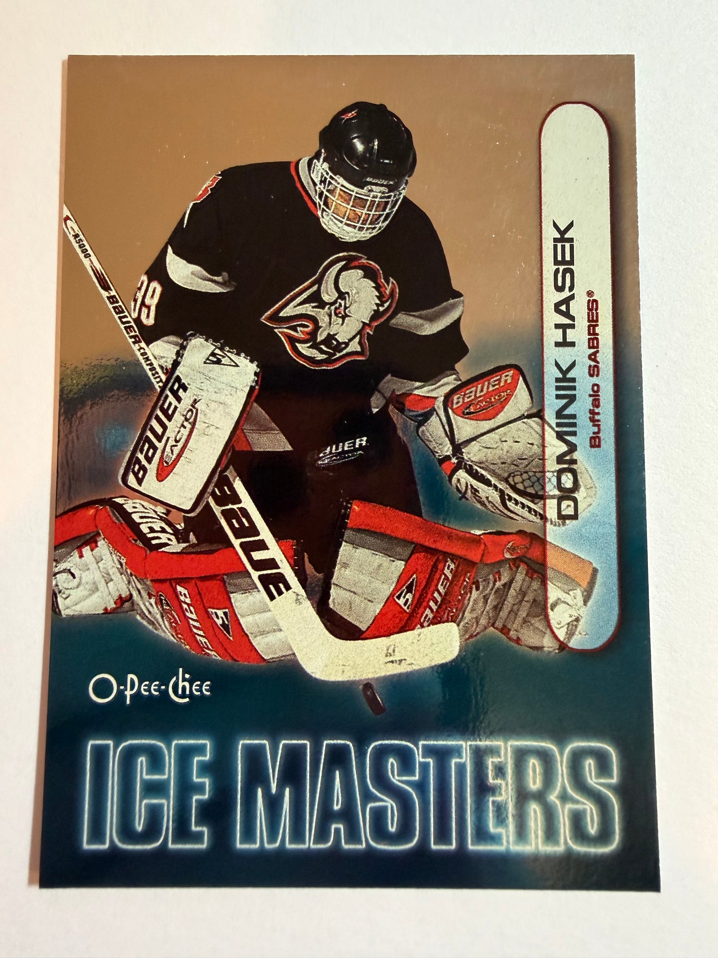 DOMINIK HASEK - 1999 O-Pee-Chee Ice Masters #IM2