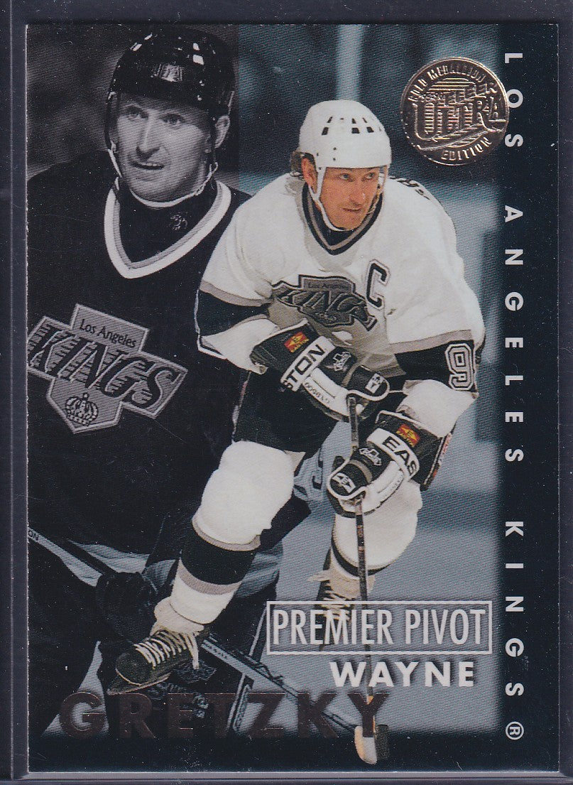 WAYNE GRETZKY - 1995 Fleer Ultra Premier Pivot Gold Medallion #3