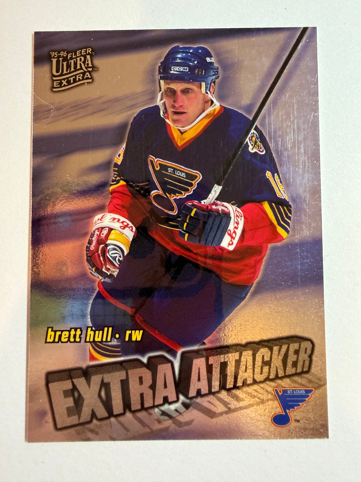 BRETT HULL - 1995 Fleer Ultra Extra Attacker #8