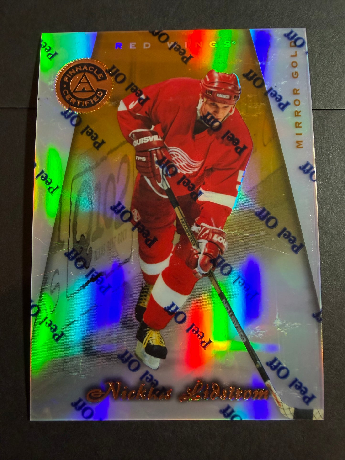 NICKLAS LIDSTROM - 1997 Pinnacle Totally Certified Part Set to Mirror Gold #75