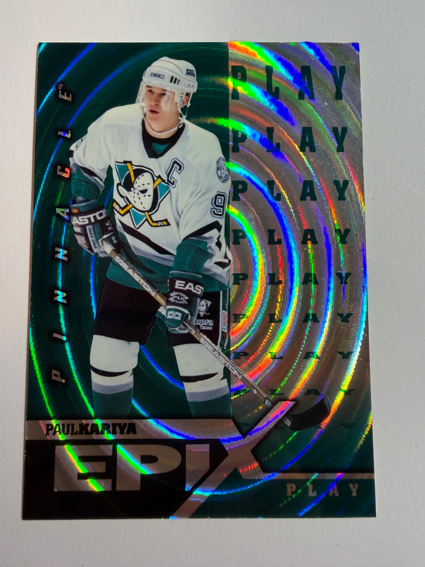 PAUL KARIYA - 1997 Pinnacle Epix Play Emerald #E19