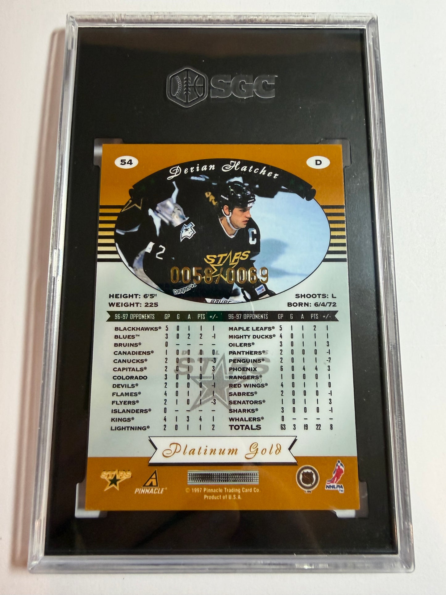 DERIAN HATCHER - 1997 Pinnacle Totally Certified Platinum Gold #54, /69, SGC 10