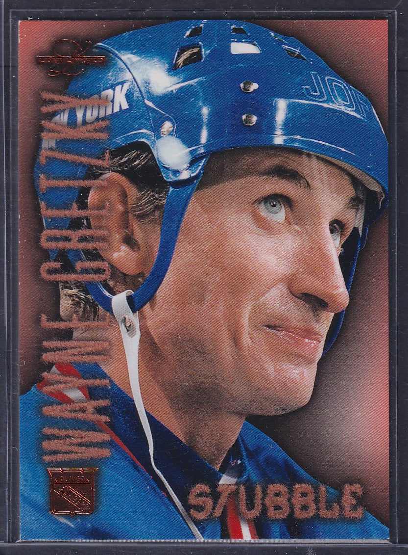 WAYNE GRETZKY - 1996 Donruss Leaf Limited Stubble #3, xxxx/1500