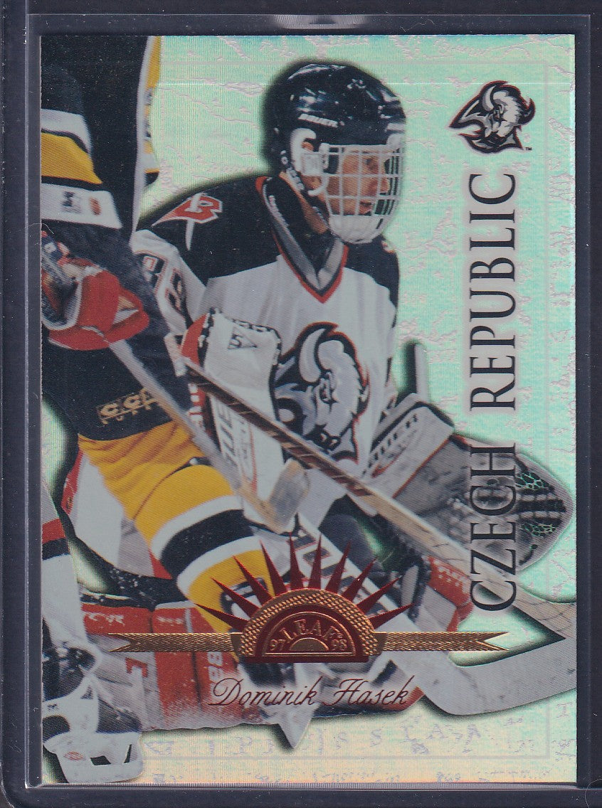 DOMINIK HASEK - 1997 Donruss Leaf International UNIVERSAL ICE /250 #2