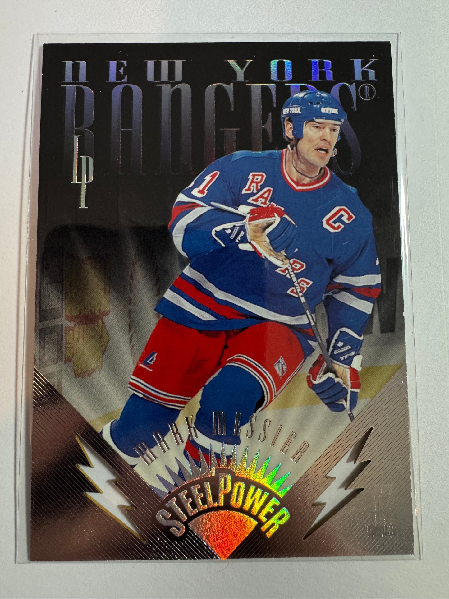 MARK MESSIER - 1996 Donruss Steel Power Die Cut #4, xxxx/2500